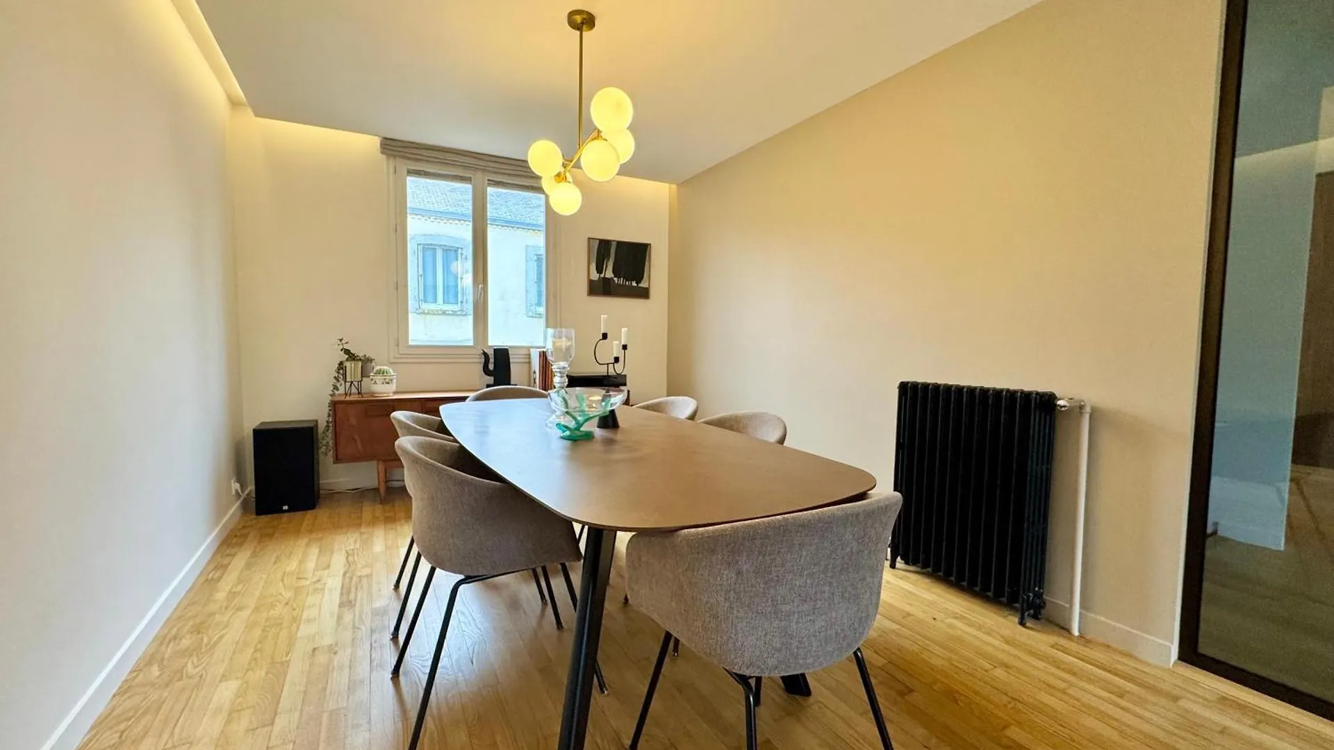 Vakantiehuis La Maison D Ernest, Avec Jardin, A Deux Pas De La Gare Rennes
